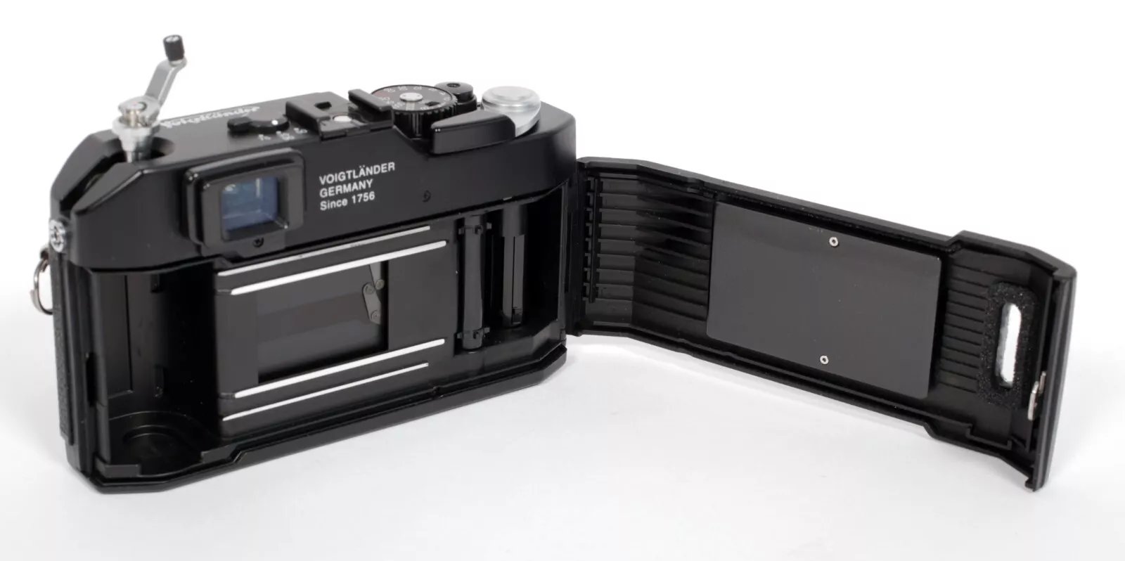 NOS Voigtlander Bessa R 35mm Rangefinder camera with Canon NOS Voigtlander Bessa R 35mm Rangefinder camera with Canon